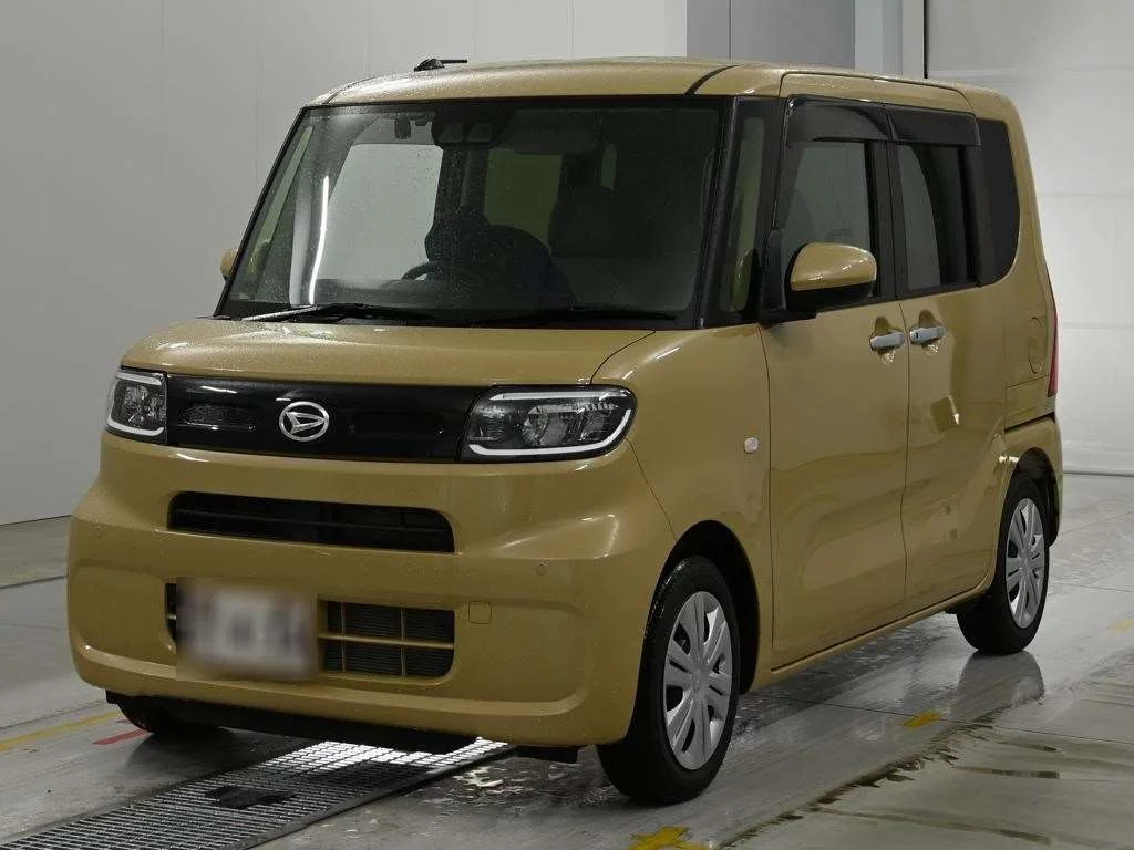 Daihatsu Tanto LA650S 2023