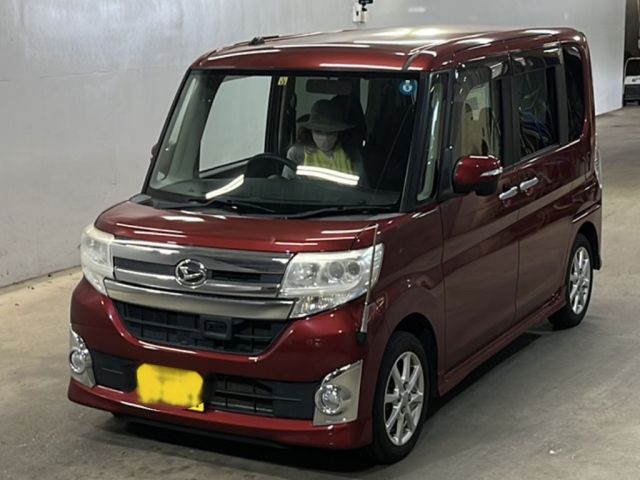 4007 Daihatsu Tanto LA600S 2013 г. (KCAA Fukuoka)