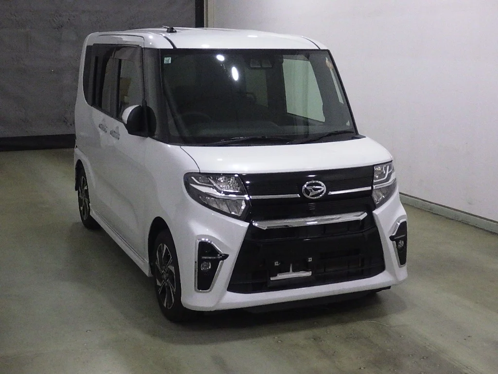 Daihatsu Tanto LA650S 2021