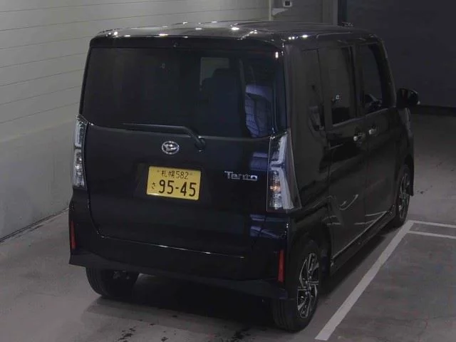 Daihatsu Tanto LA660S 2024