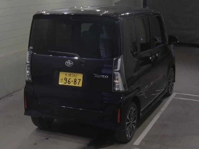 Daihatsu Tanto LA660S 2022