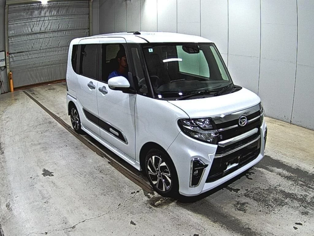 Daihatsu Tanto LA650S 2022