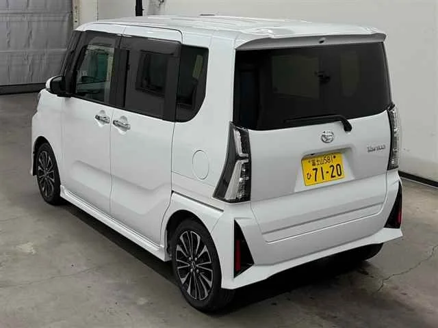 Daihatsu Tanto LA650S 2024