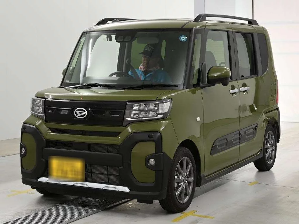 Daihatsu Tanto LA650S 2026