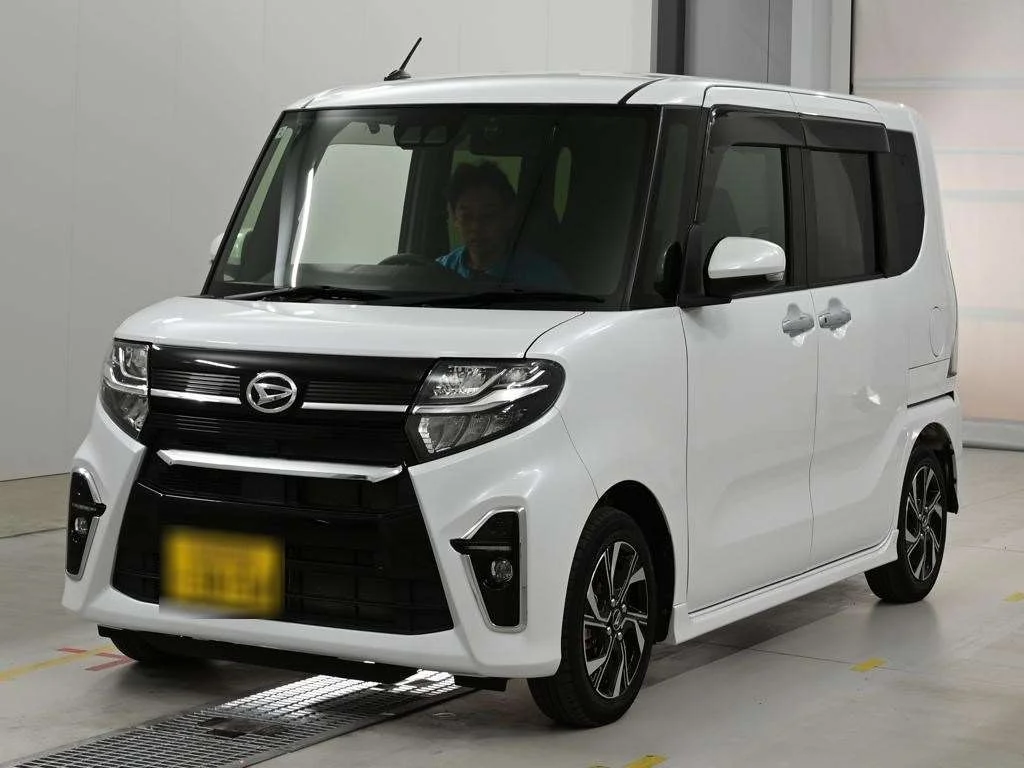 Daihatsu Tanto LA650S 2022