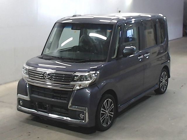 4158 Daihatsu Tanto LA600S 2018 г. (KCAA Fukuoka)