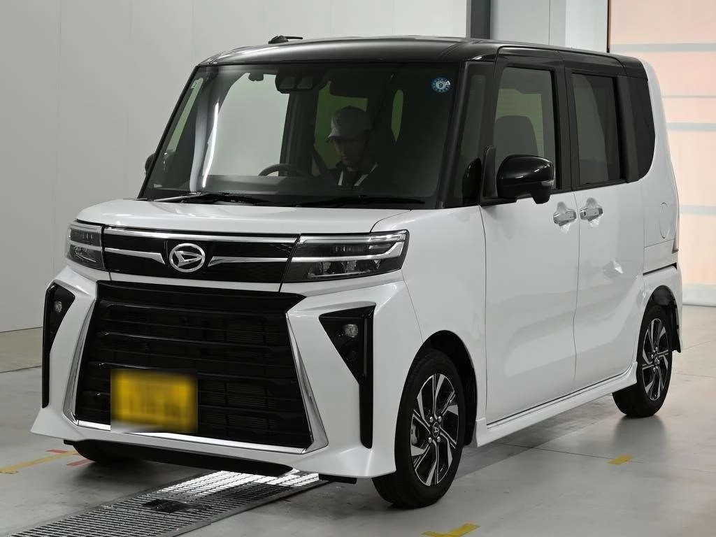 Daihatsu Tanto LA650S 2026