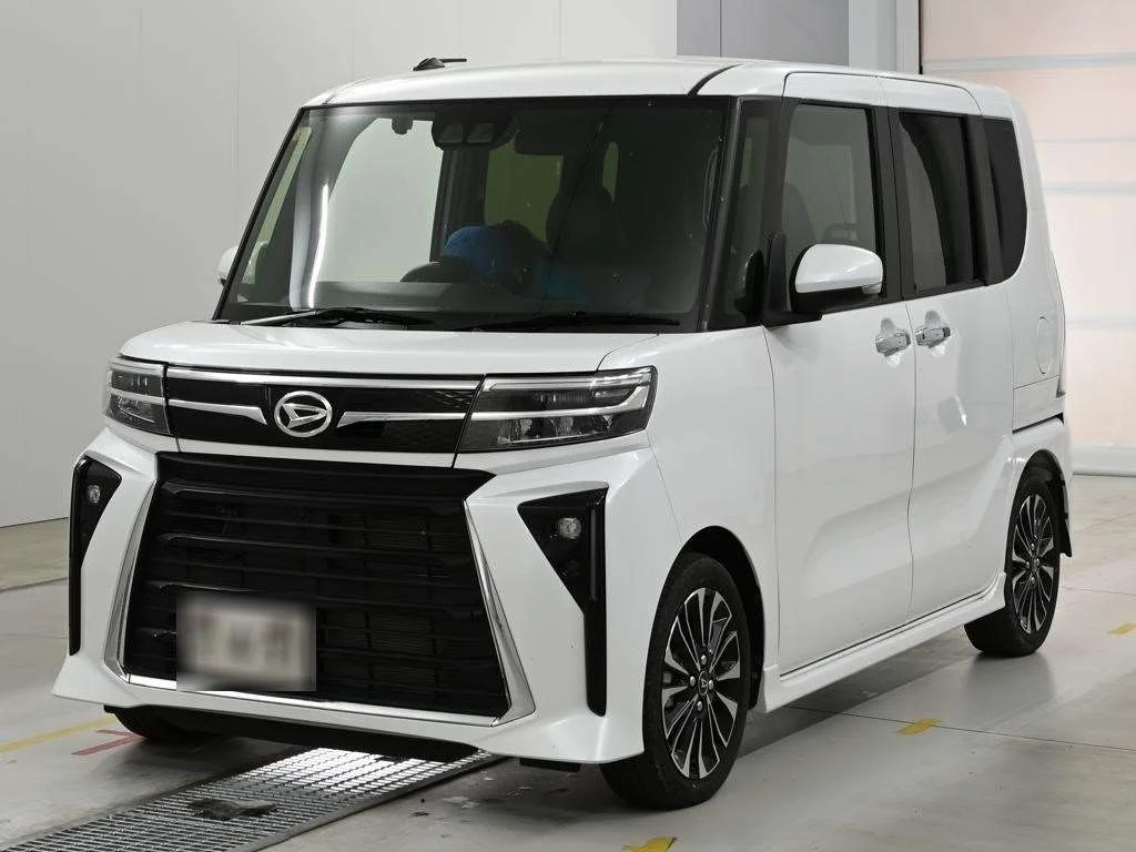 Daihatsu Tanto LA650S 2023