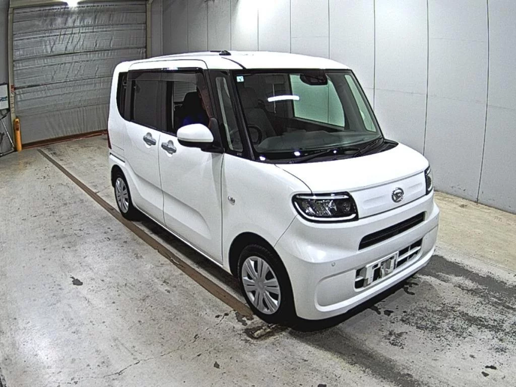 Daihatsu Tanto LA650S 2021