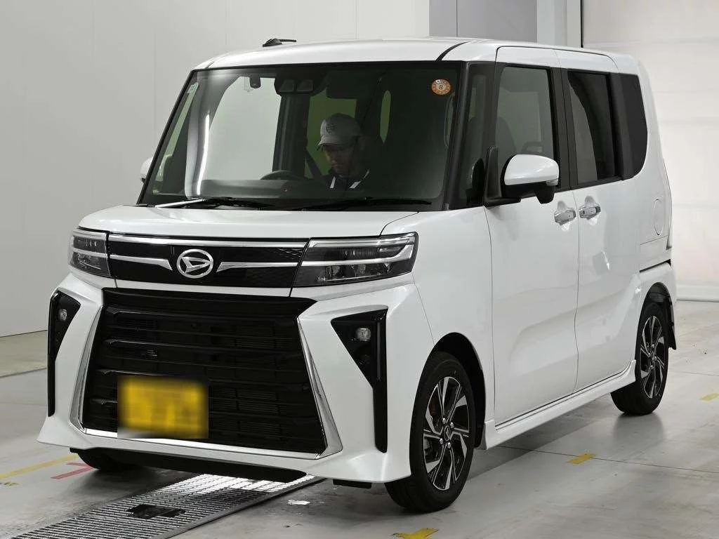 Daihatsu Tanto LA650S 2025