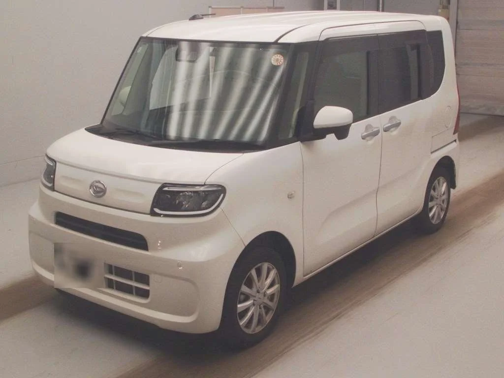Daihatsu Tanto LA650S 2021