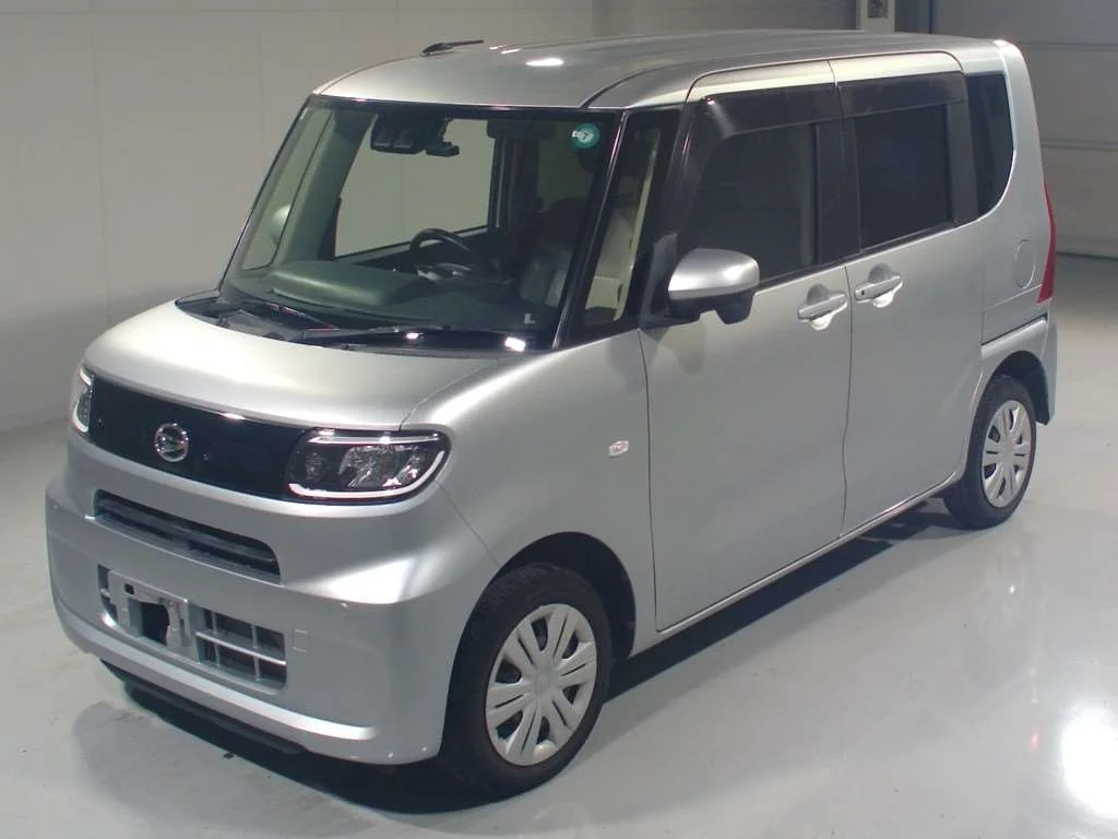 Daihatsu Tanto LA650S 2021