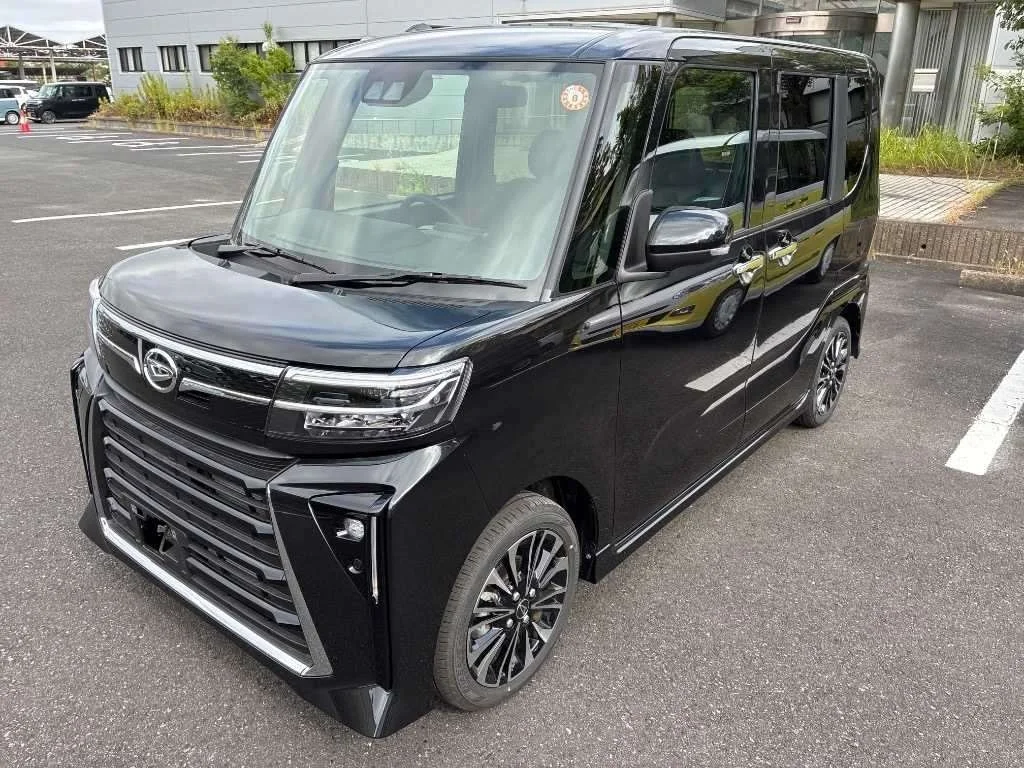 Daihatsu Tanto LA650S 2025