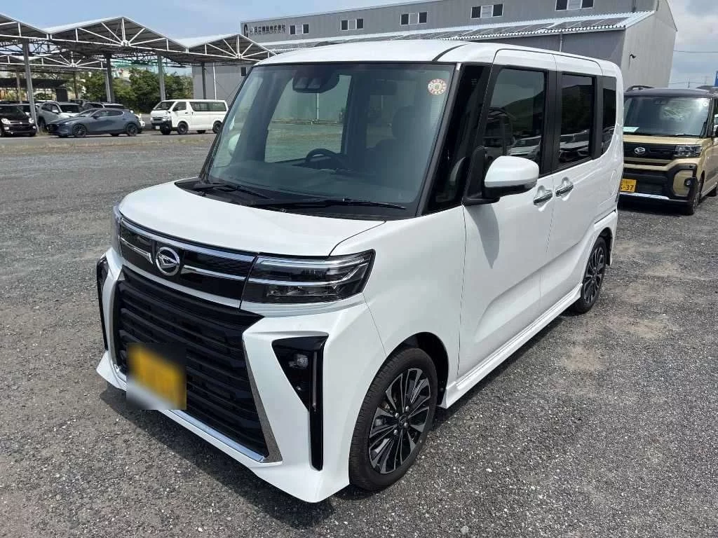 Daihatsu Tanto LA650S 2025