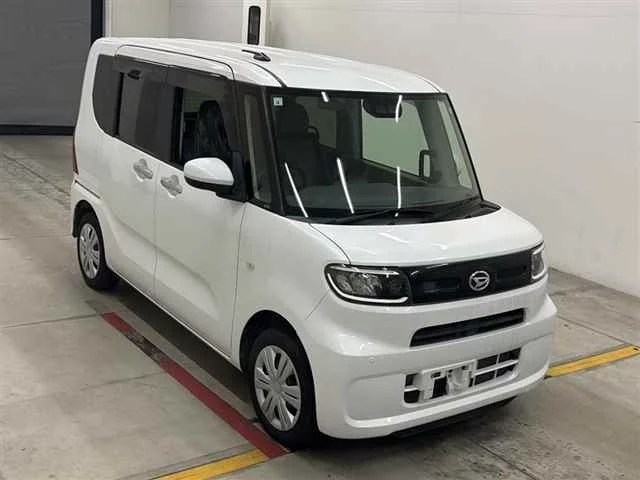 Daihatsu Tanto LA650S 2020