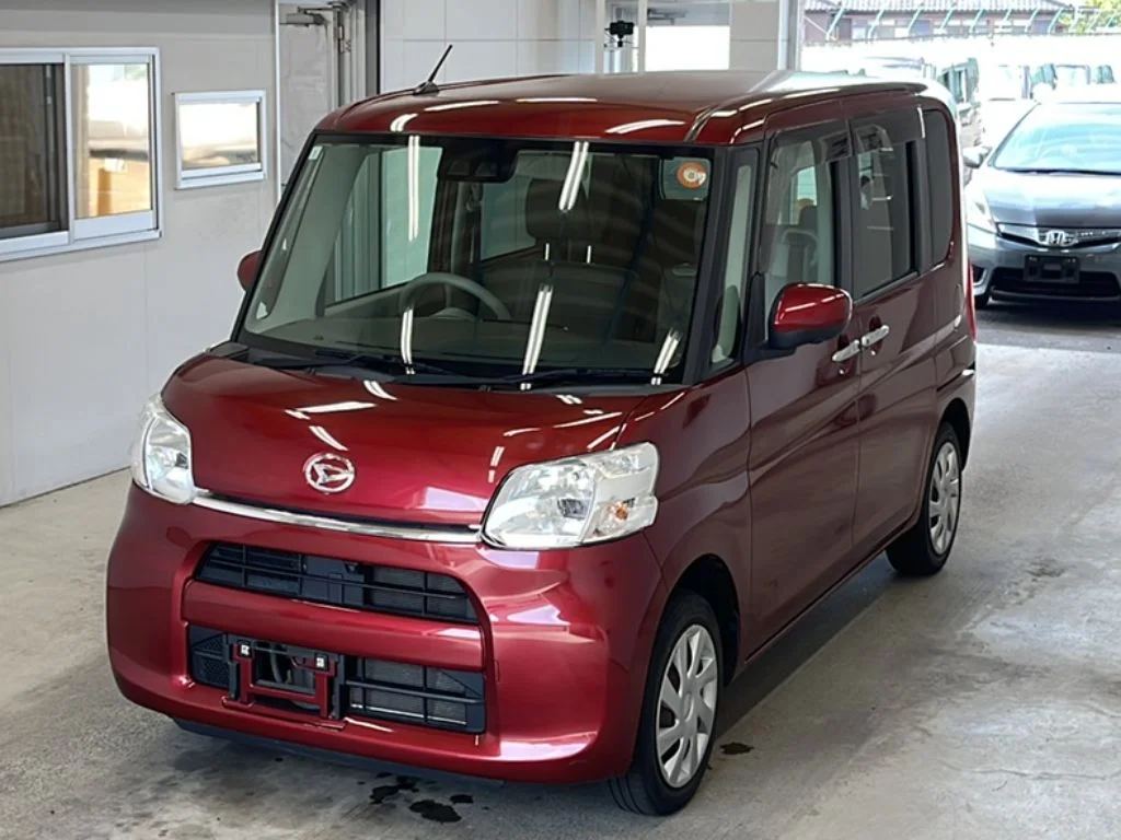 Daihatsu Tanto LA600S 2019