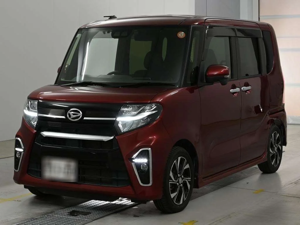 Daihatsu Tanto LA650S 2021