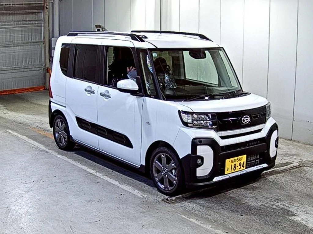 Daihatsu Tanto LA650S 2025