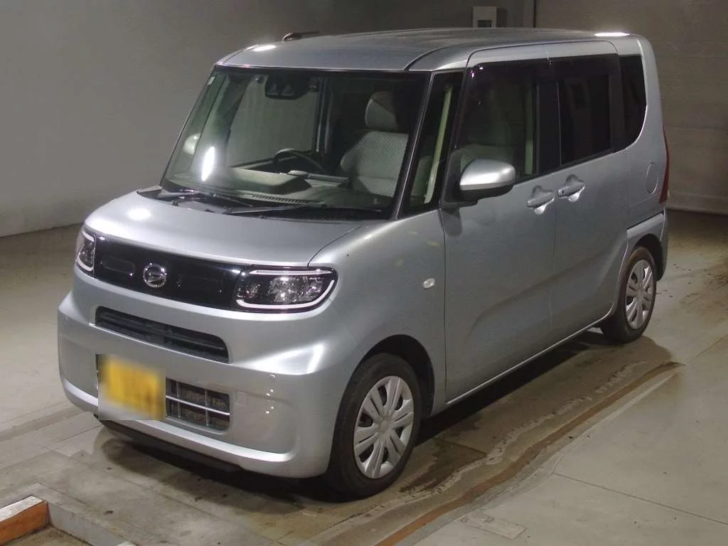Daihatsu Tanto LA650S 2021