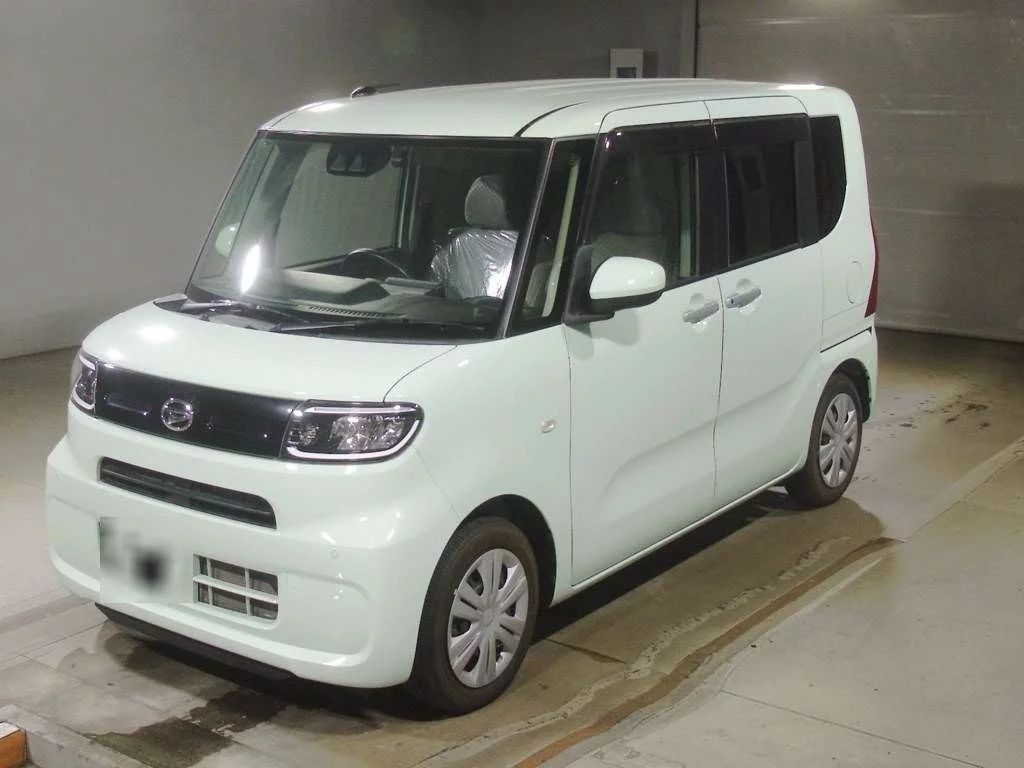 Daihatsu Tanto LA650S 2021