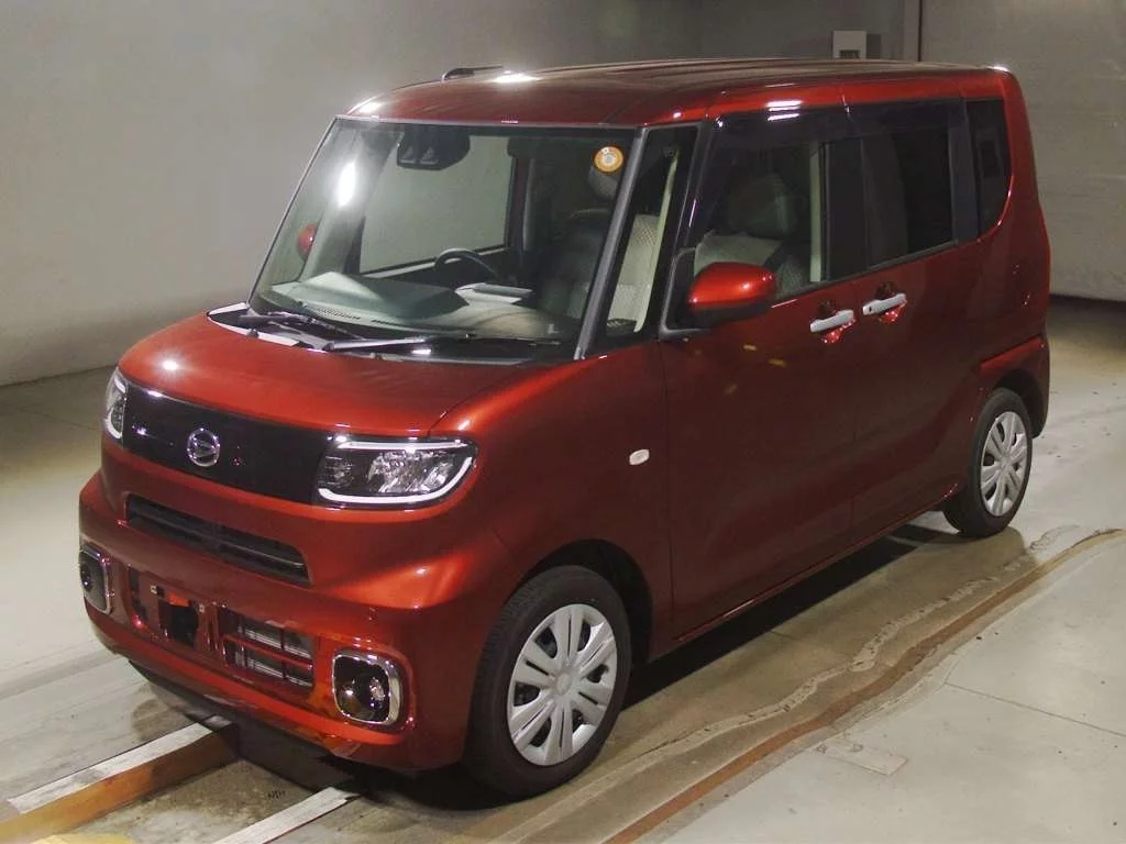 Daihatsu Tanto LA650S 2025