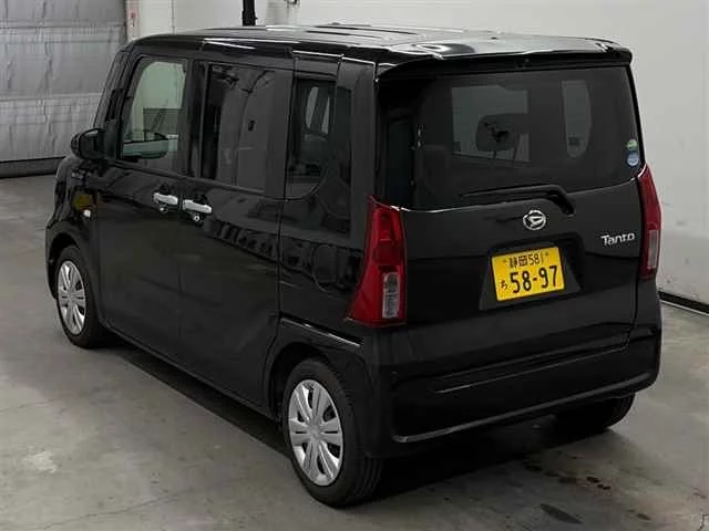 Daihatsu Tanto LA650S 2019