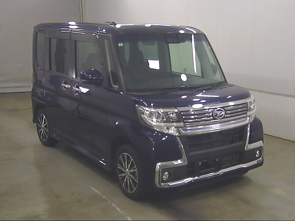 Daihatsu Tanto LA600S 2019