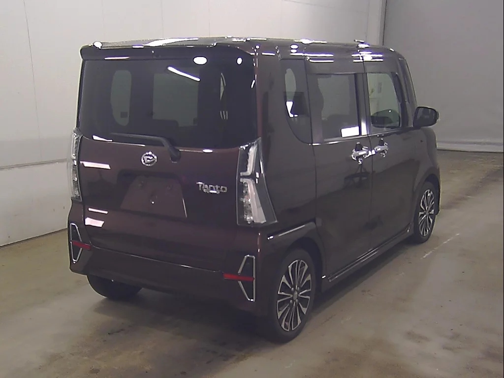 Daihatsu Tanto LA650S 2019