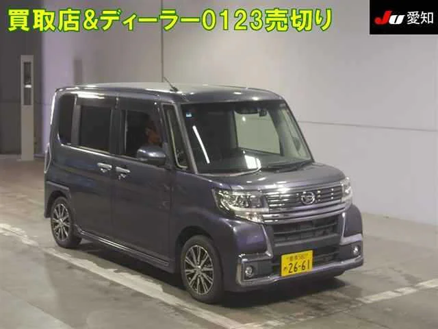 Daihatsu Tanto LA600S 2018