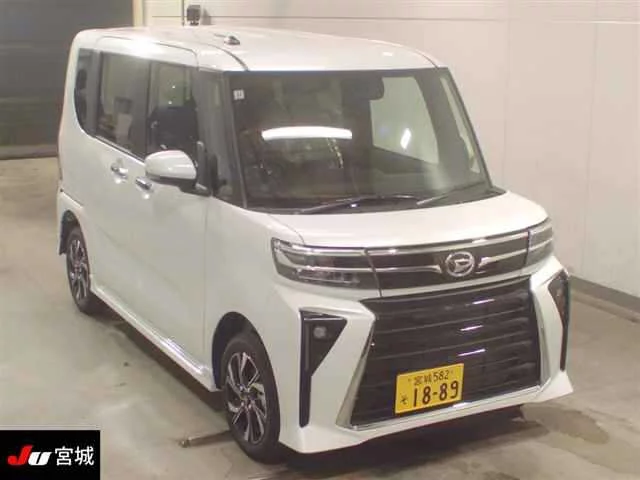 Daihatsu Tanto LA660S 2025