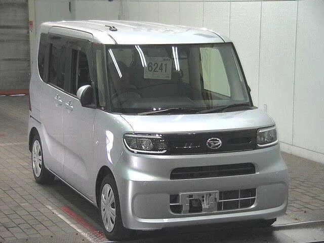 Daihatsu Tanto LA650S 2021