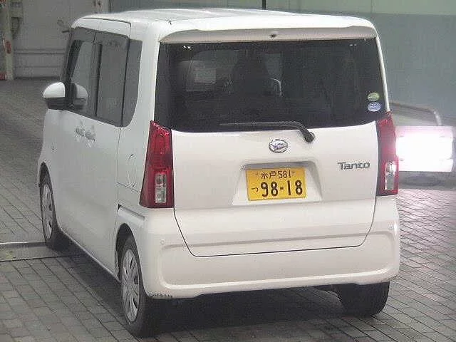 Daihatsu Tanto LA650S 2020