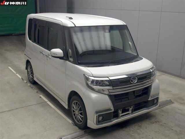 6340 Daihatsu Tanto LA600S 2016 г. (JU Kanagawa)