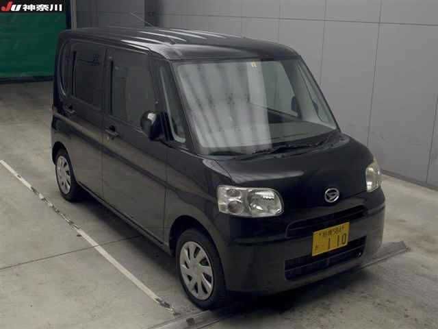 6732 Daihatsu Tanto L375S 2011 г. (JU Kanagawa)