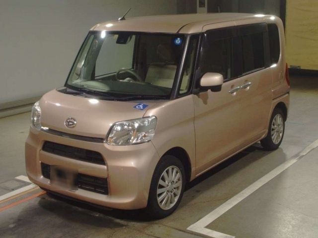 6902 Daihatsu Tanto LA600S 2016 г. (TAA Hiroshima)