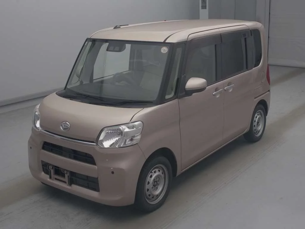 Daihatsu Tanto LA600S 2019