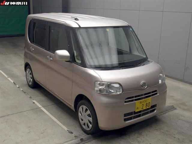 6992 Daihatsu Tanto L375S 2013 г. (JU Kanagawa)