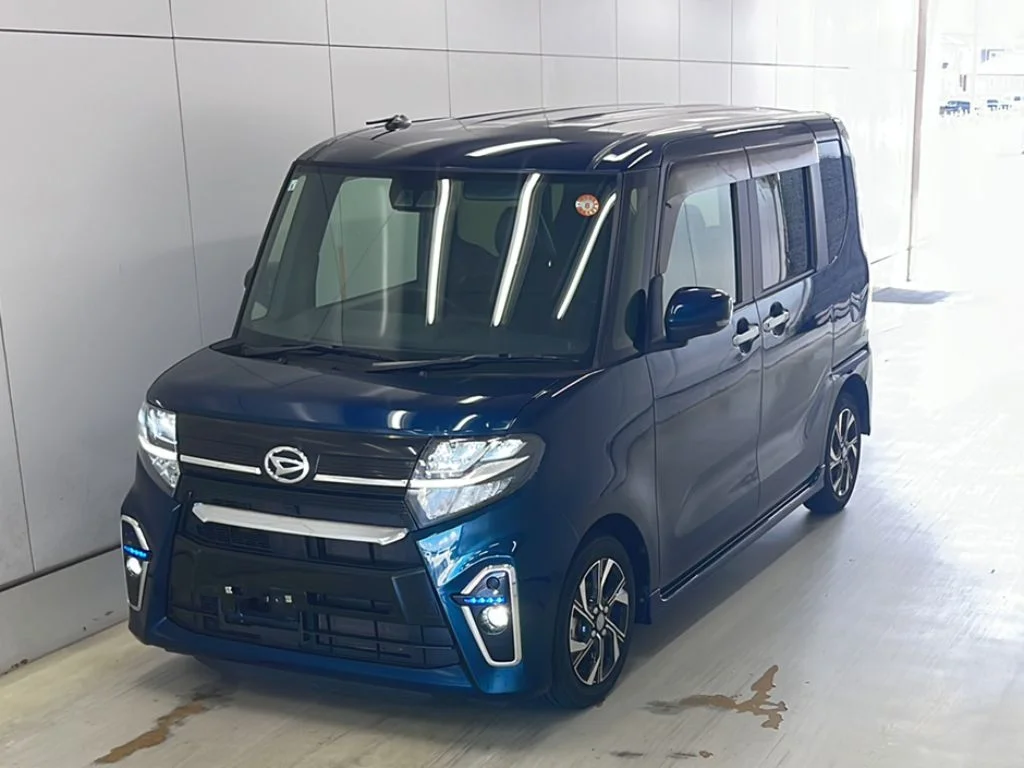 Daihatsu Tanto LA650S 2021