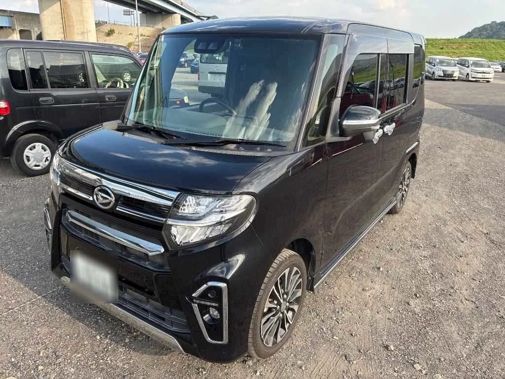 Daihatsu Tanto LA660S 2020