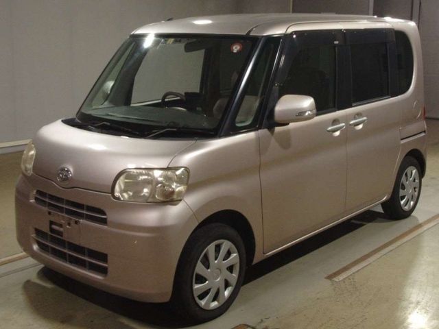 7010 Daihatsu Tanto L375S 2011 г. (TAA Hyogo)