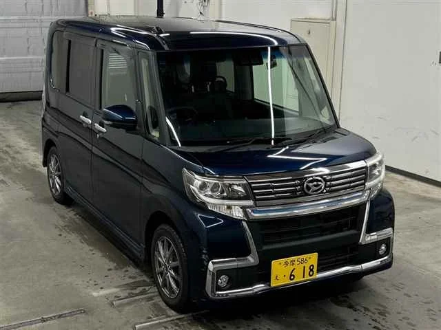 Daihatsu Tanto LA600S 2019