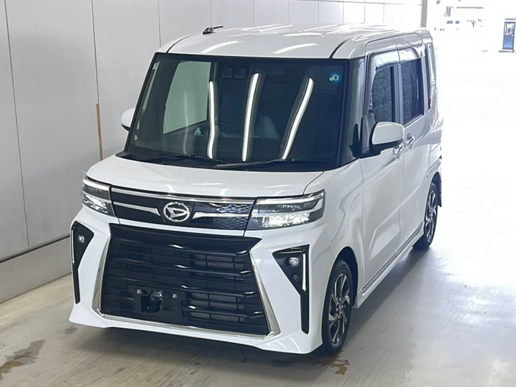 Daihatsu Tanto LA650S 2025