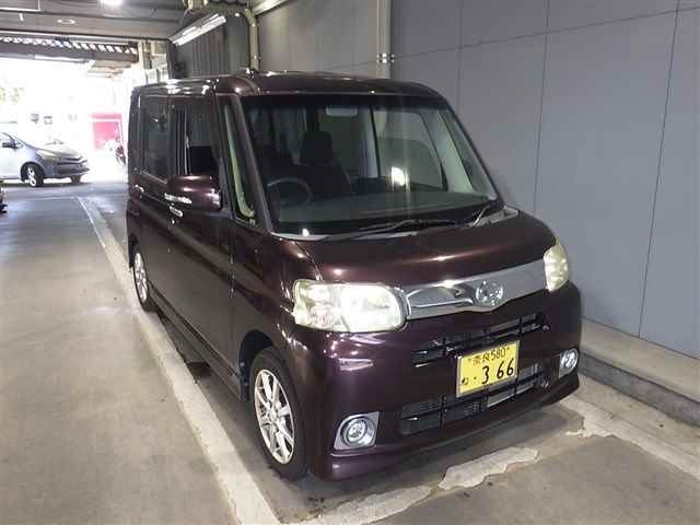 7070 Daihatsu Tanto L375S 2013 г. (JU Nara)