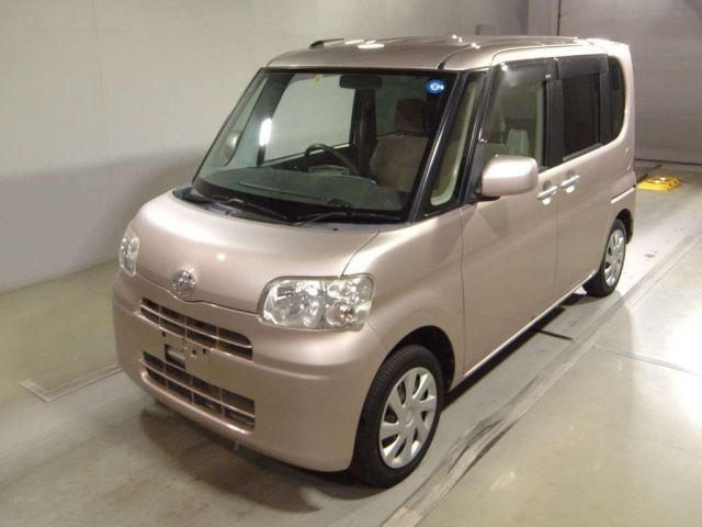 7095 Daihatsu Tanto L385S 2012 г. (TAA Tohoku)