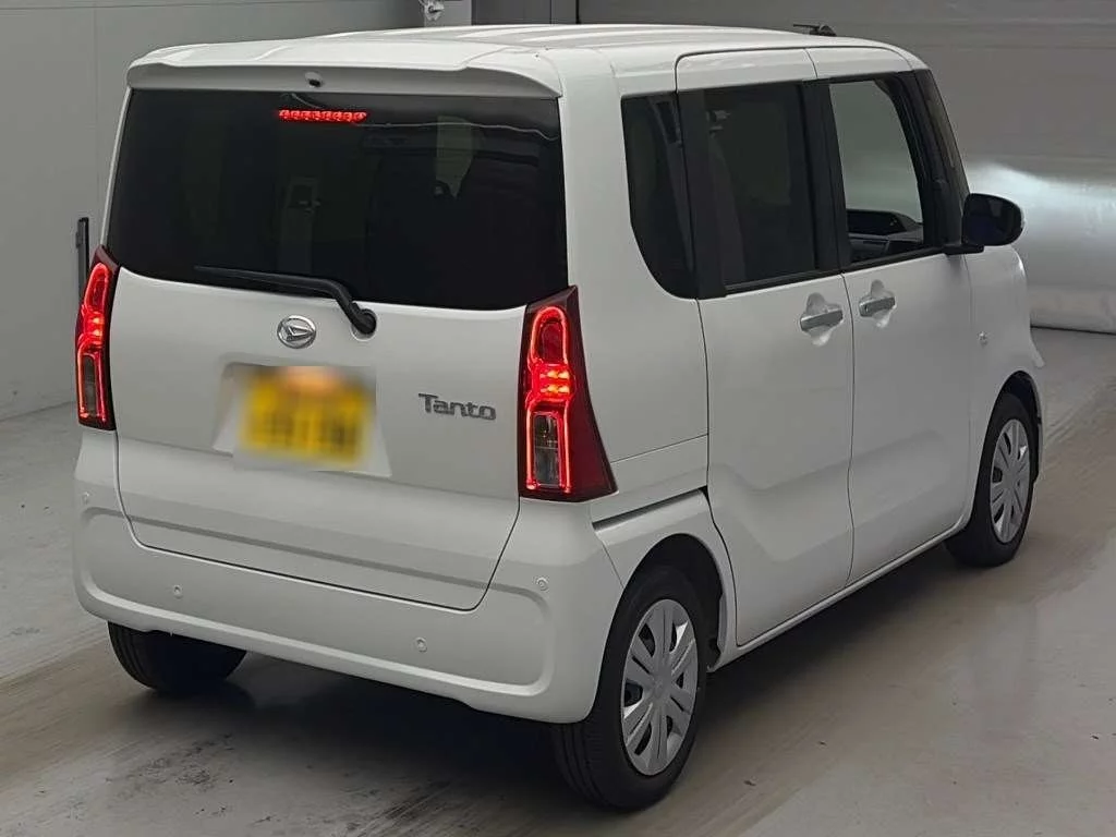 Daihatsu Tanto LA650S 2024