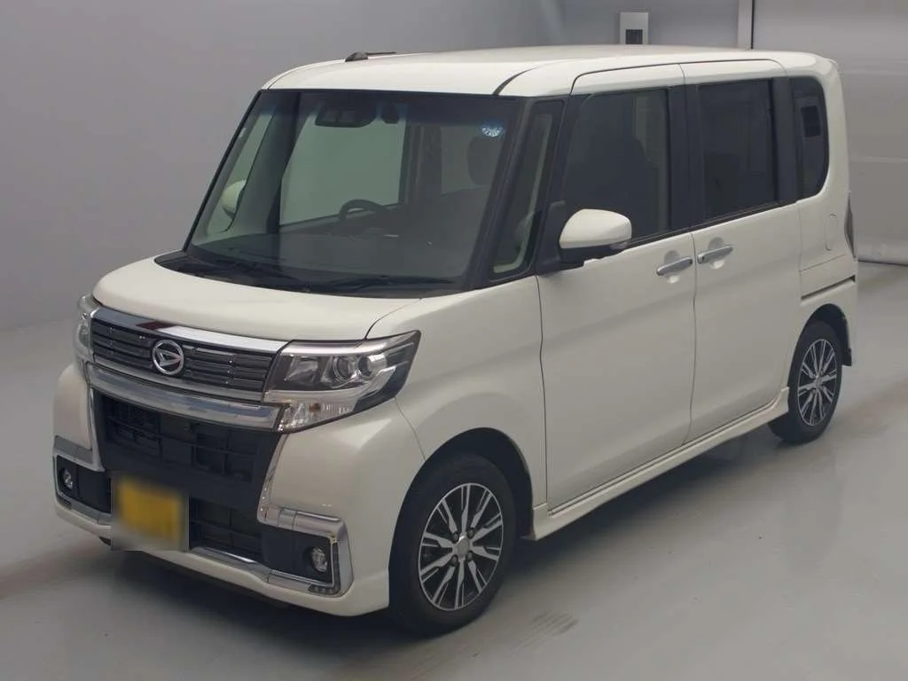 Daihatsu Tanto LA600S 2019