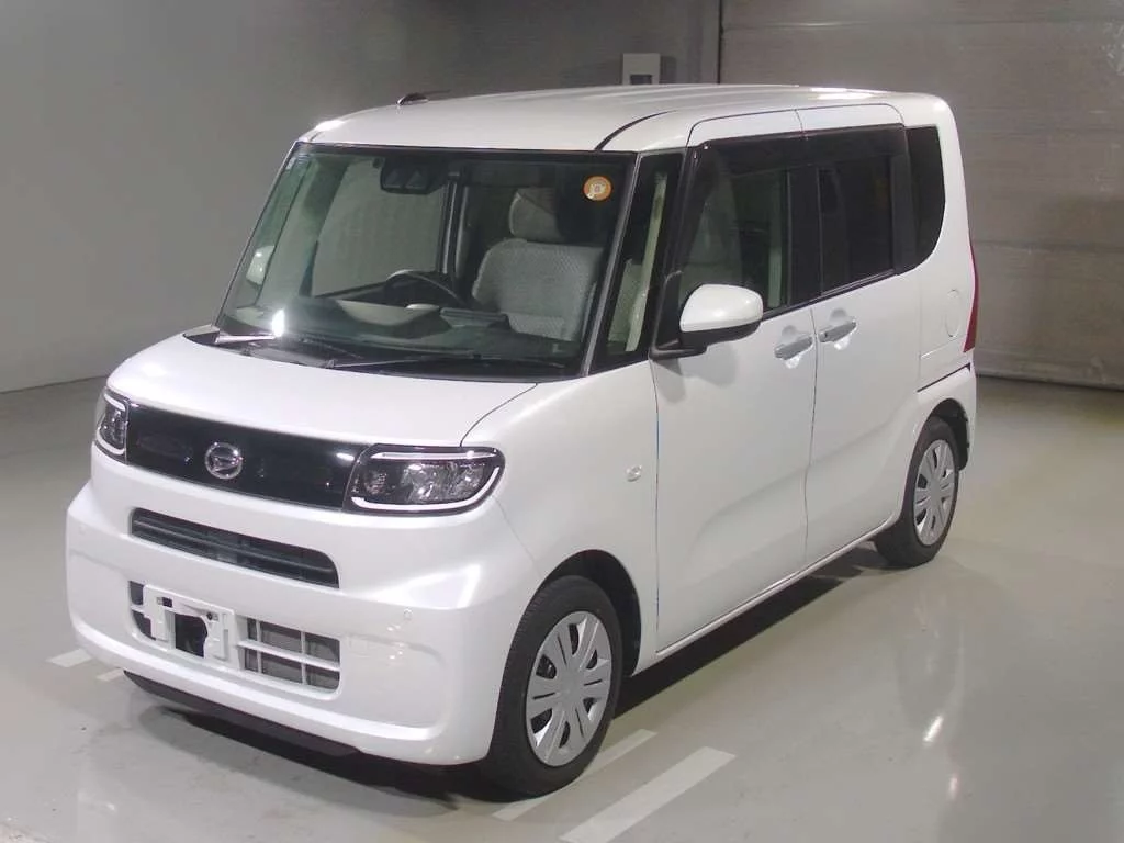 Daihatsu Tanto LA650S 2021