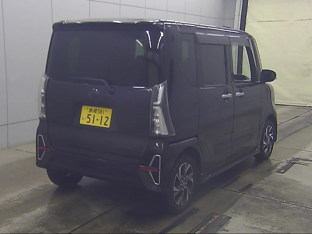 Daihatsu Tanto LA650S 2021