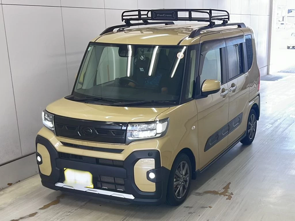 Daihatsu Tanto LA650S 2022