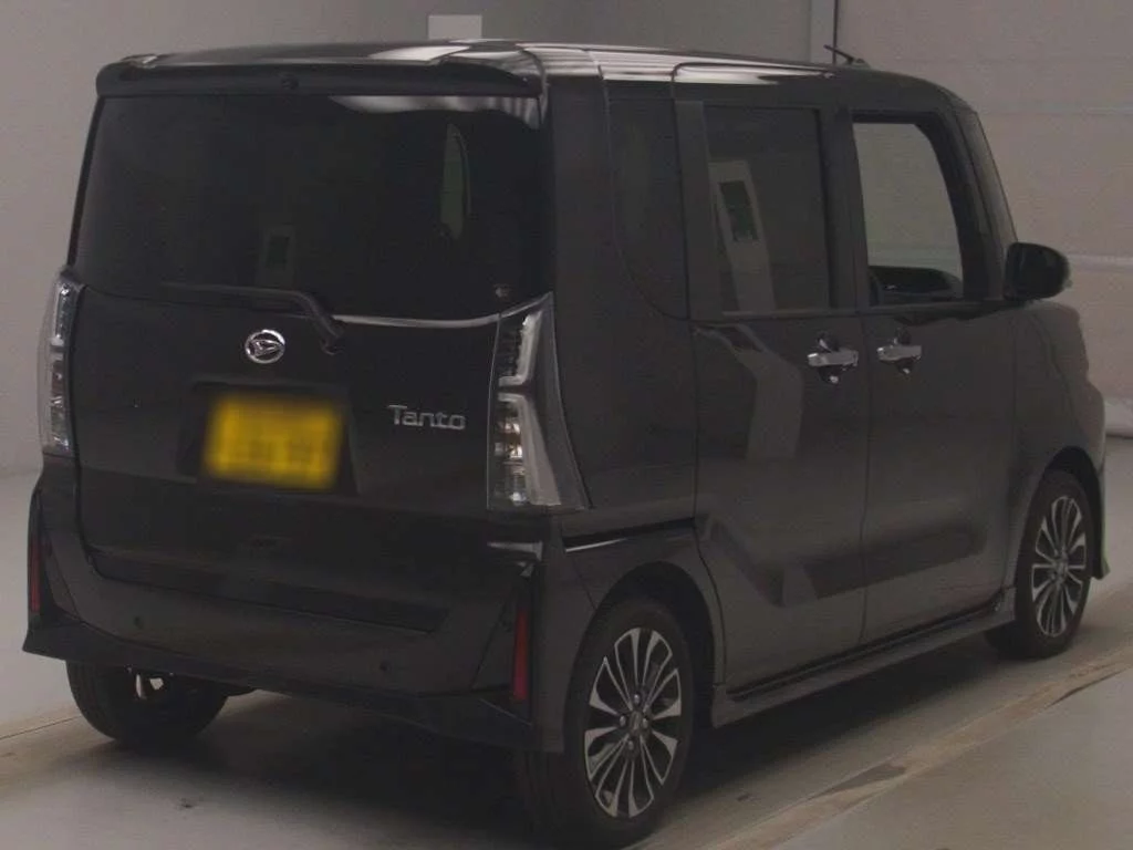 Daihatsu Tanto LA650S 2025